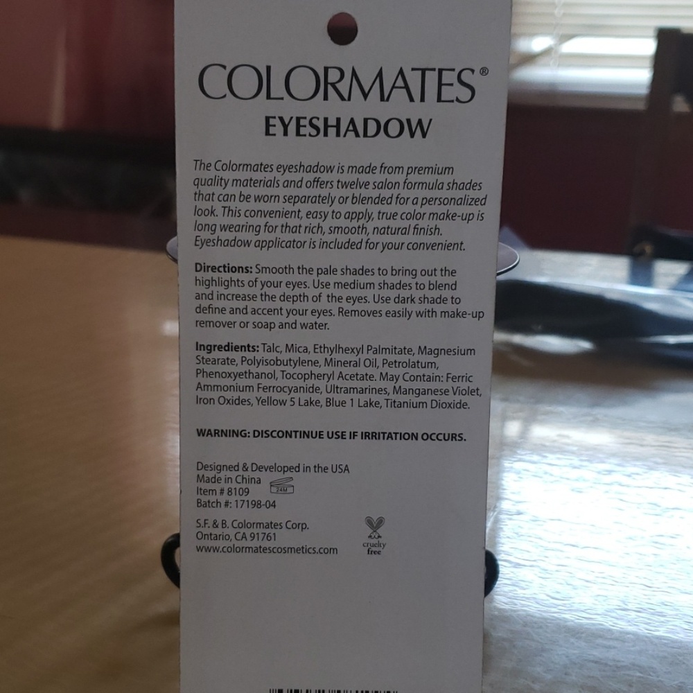 EYESHADOW - Picture 4 of 4